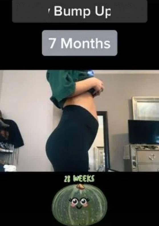 给女人按肚子视频