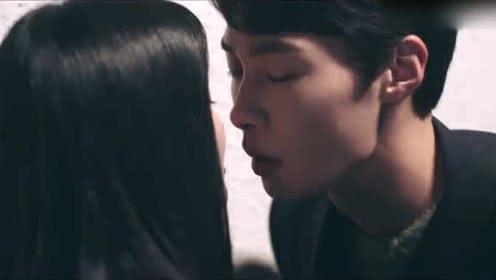 接吻小视频,揭秘接吻小视频的魅力与情感传递