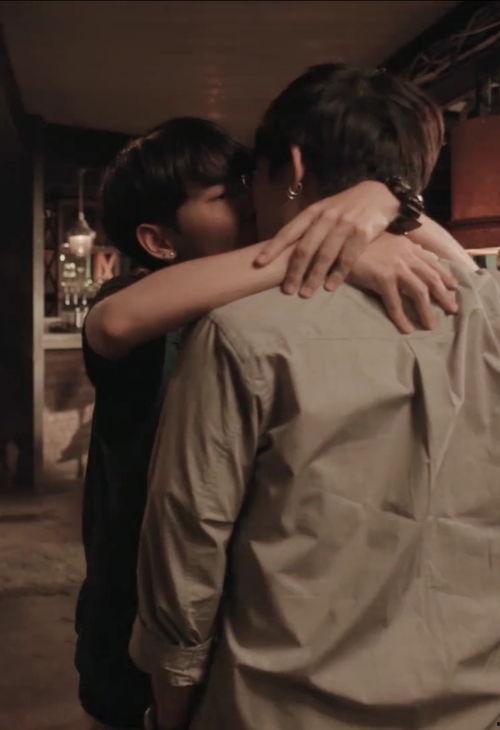 接吻小视频,揭秘接吻小视频的魅力与情感传递